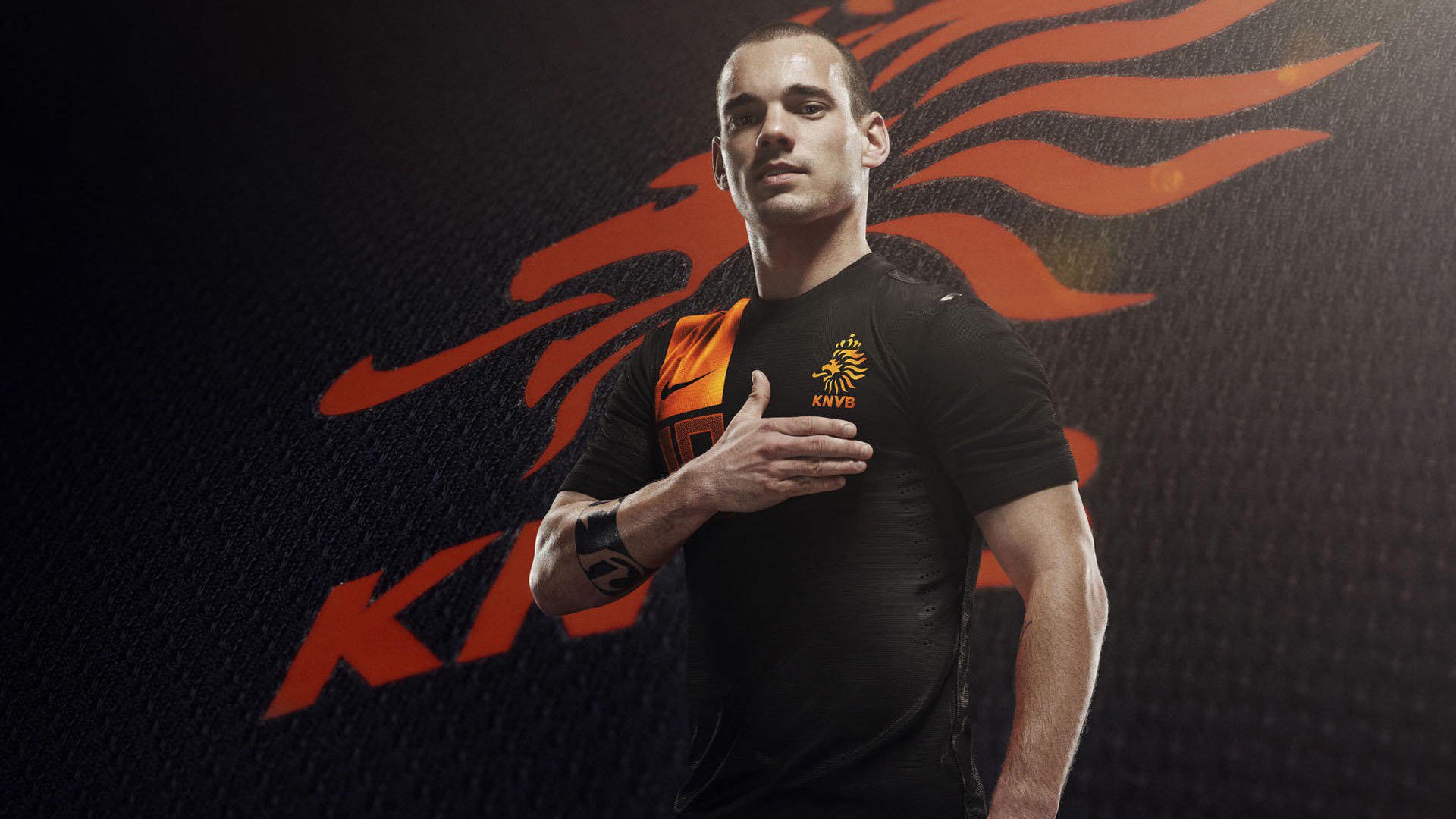 米兰双雄迎战强敌，争夺意甲及欧洲荣誉